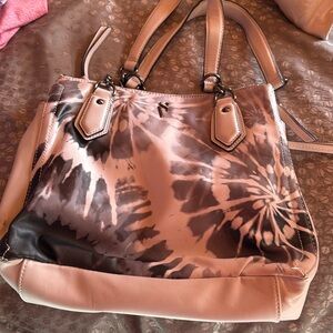 EUC Simply Vera purse